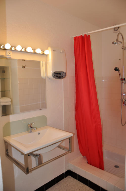 Appartement Dans Villa St Raphael Saint-Raphaël Habitación foto